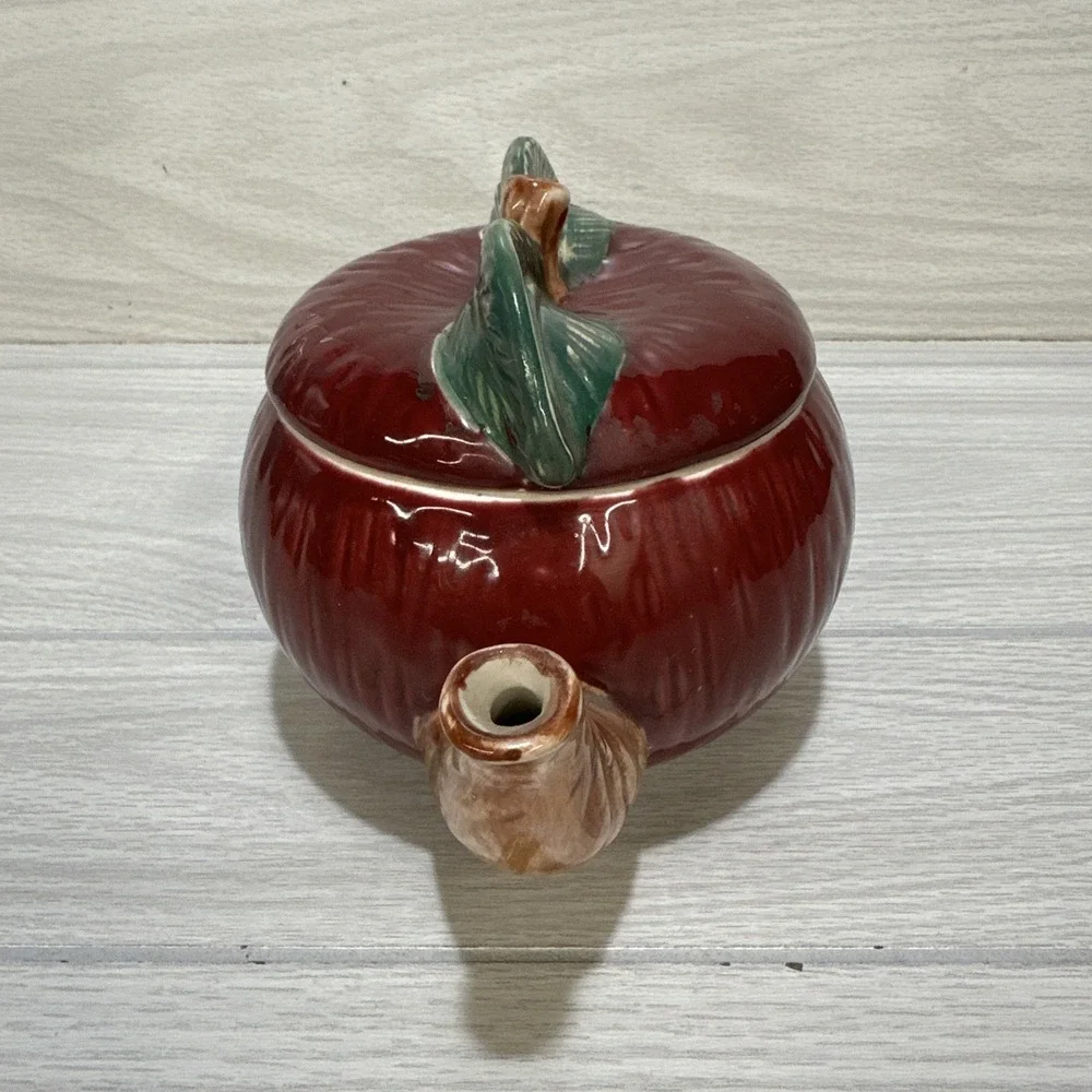 Ceramic Apple Shaped‎ Teapot Kitchen Decor 9 x 5 x 5